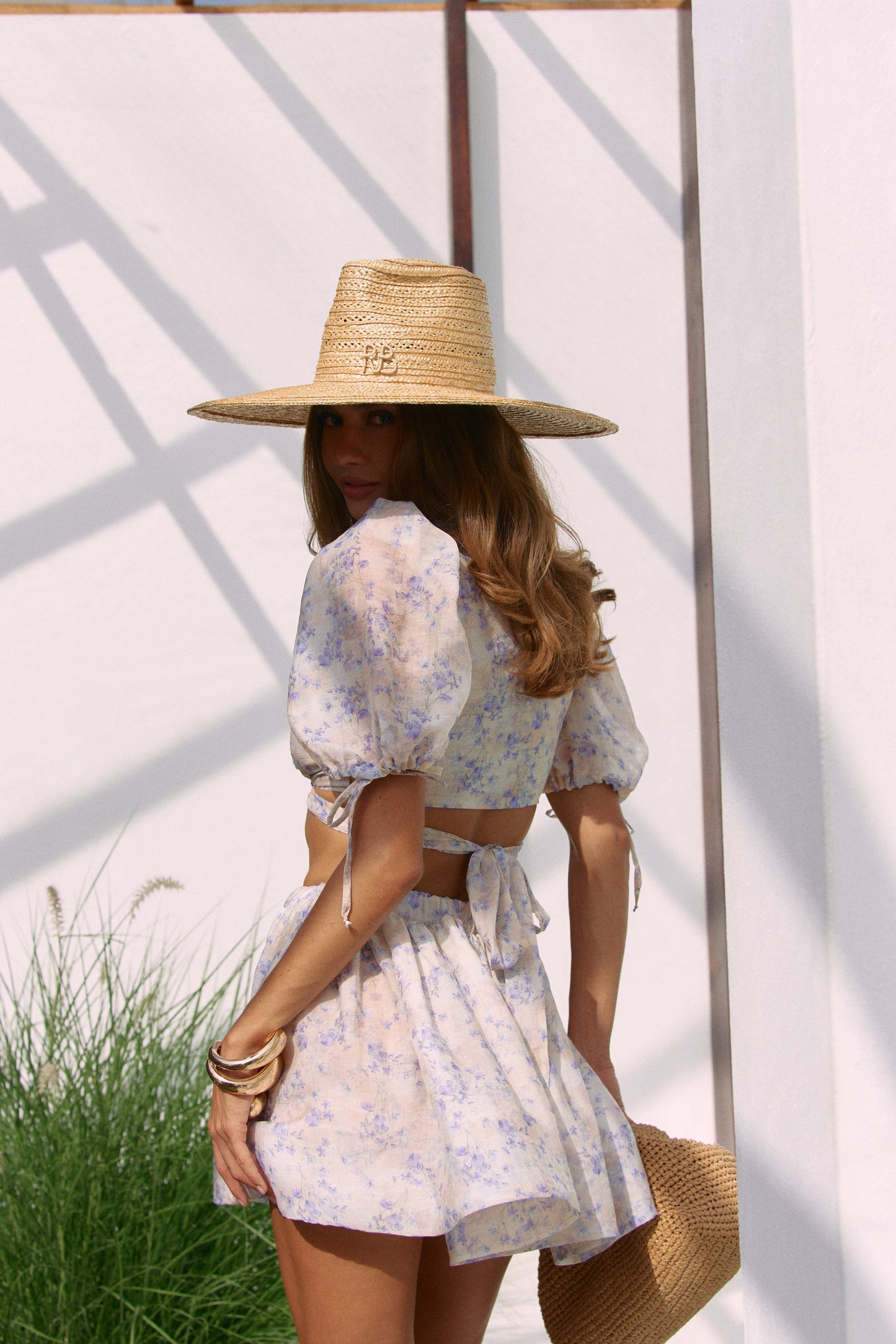 Suit (top + skirt) white