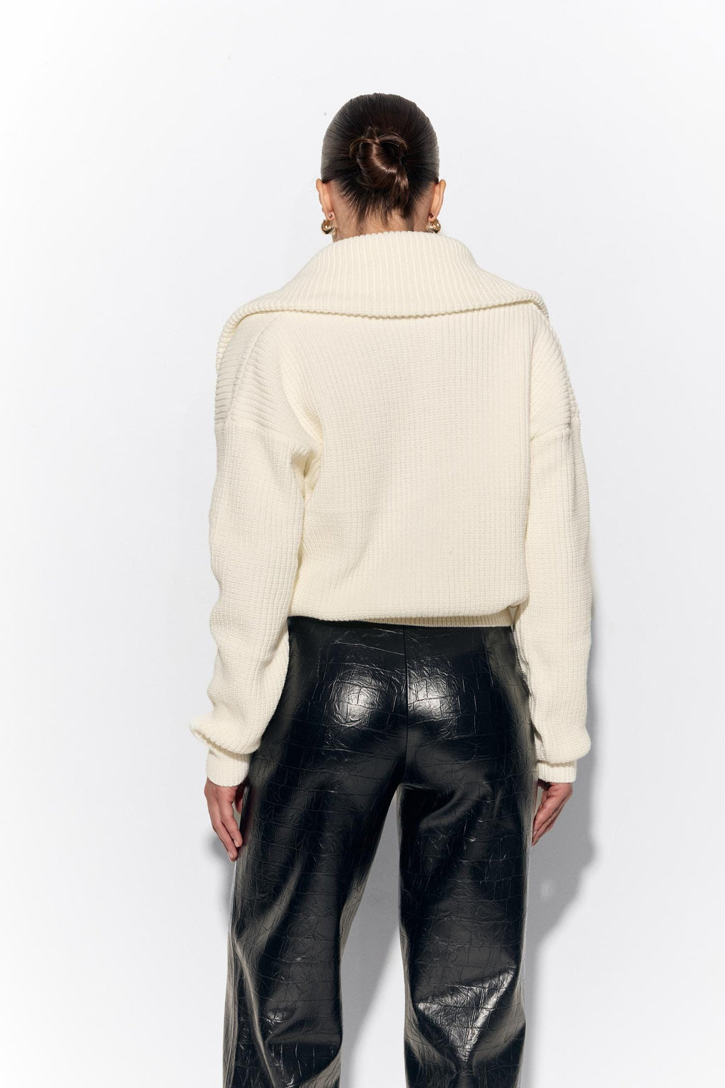 Cardigan Milk