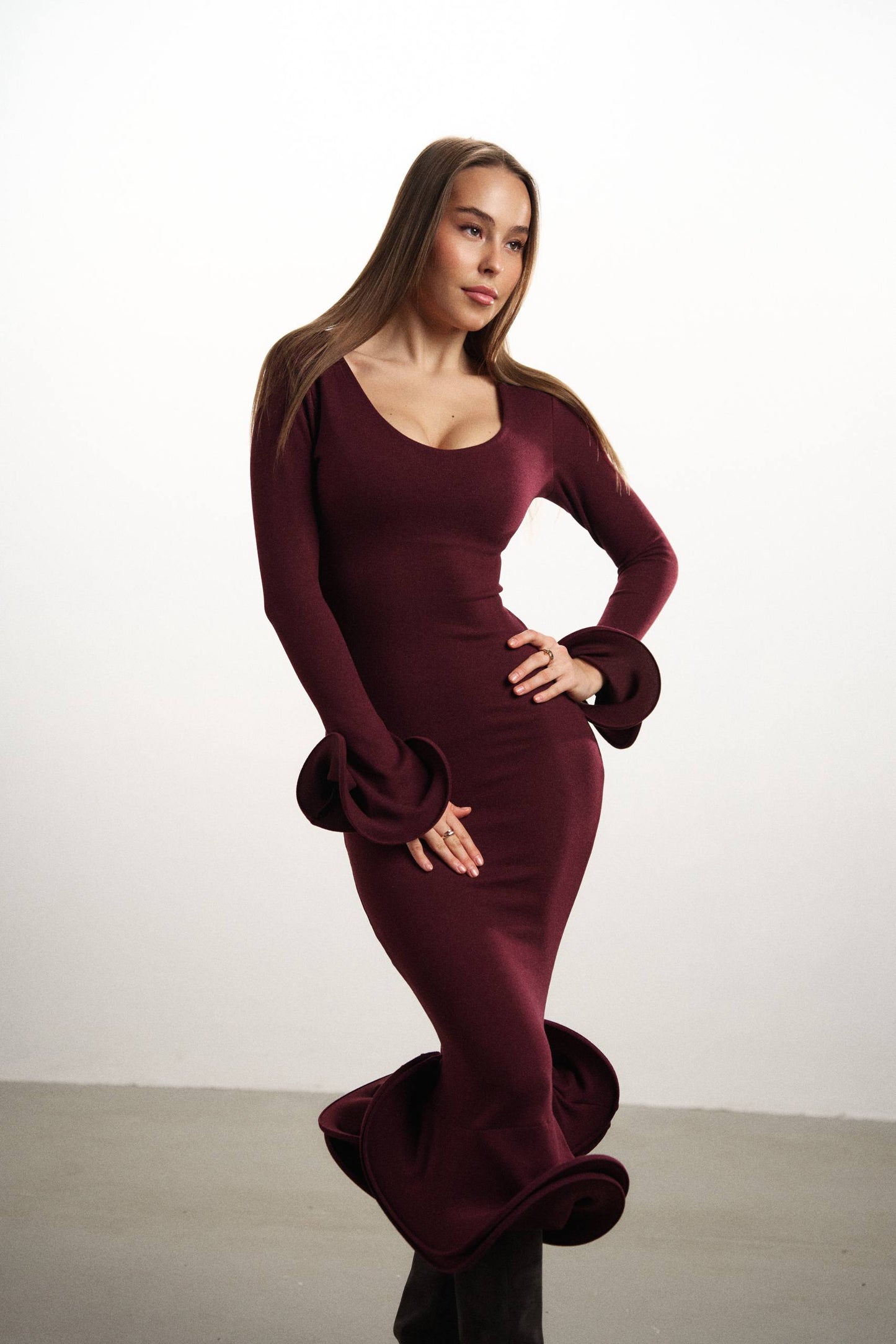 Midi ruffle dress Bordeaux