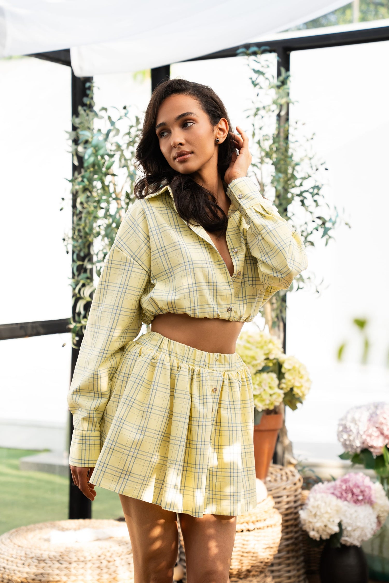 Outfit shirt + skirt-shorts yellow