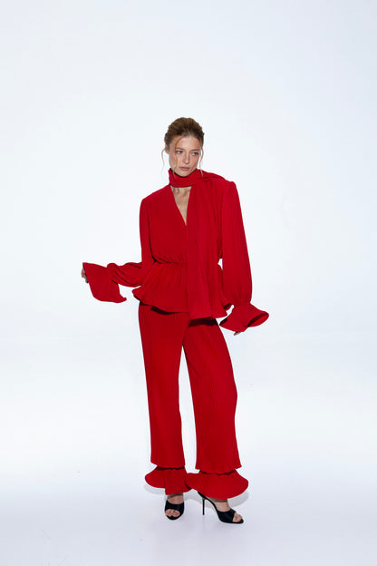 Pleated suit Red